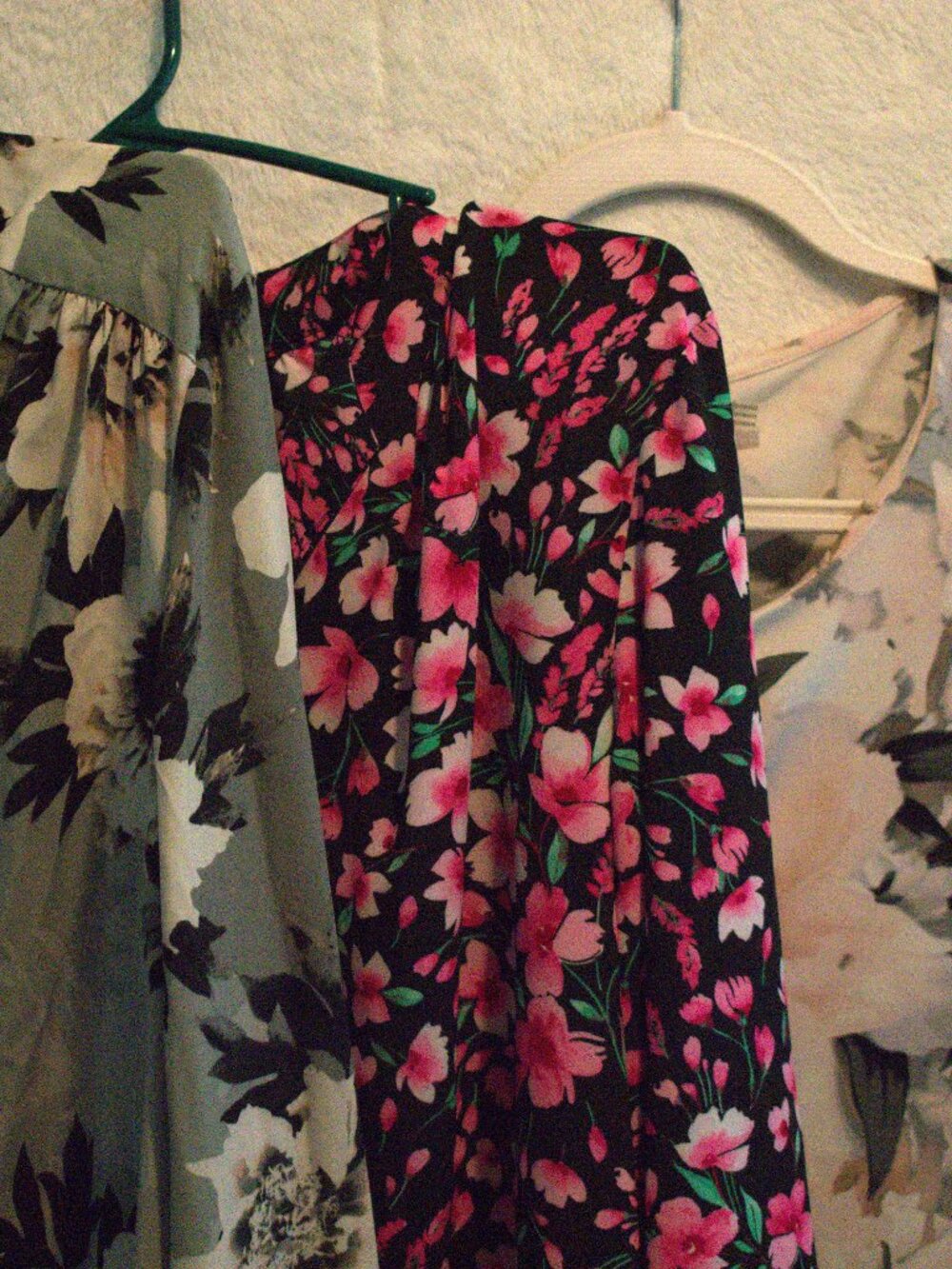 3 Women's long sleeve tops